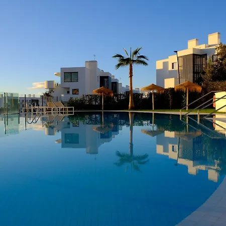Amazing 3 Bedroom With Seaviews In Higueron Apartmán