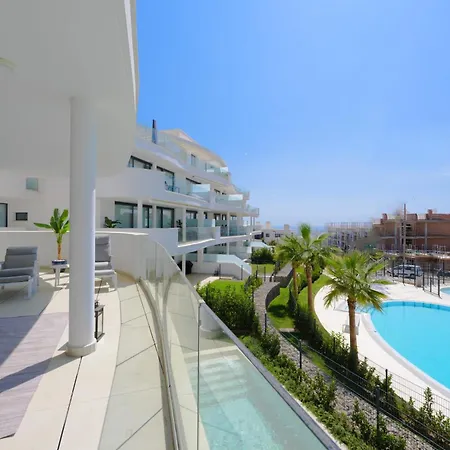 Amazing 3 Bedroom With Seaviews In Higueron Lejlighed *