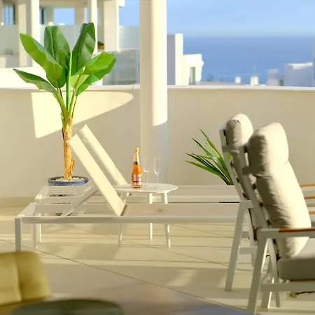 Apartmán Amazing 3 Bedroom With Seaviews In Higueron